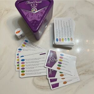 Trivia Pursuit R&R Purple Trivia Game Set